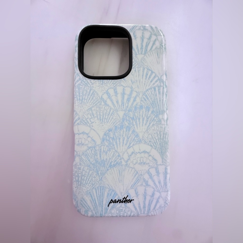Panther cases iPhone 16 Pro hard case “Coastal Layers” Blue in gloss. NWT